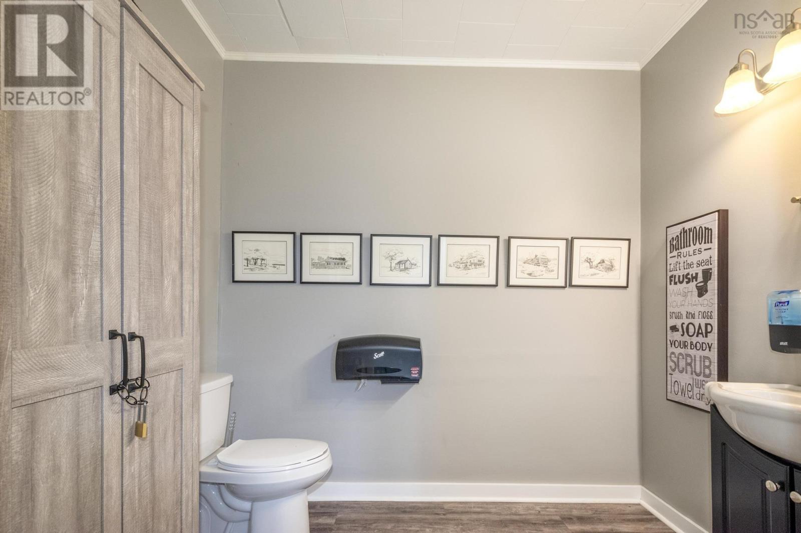 3675 3 Highway, Brooklyn, Nova Scotia  B0J 1H0 - Photo 18 - 202517941