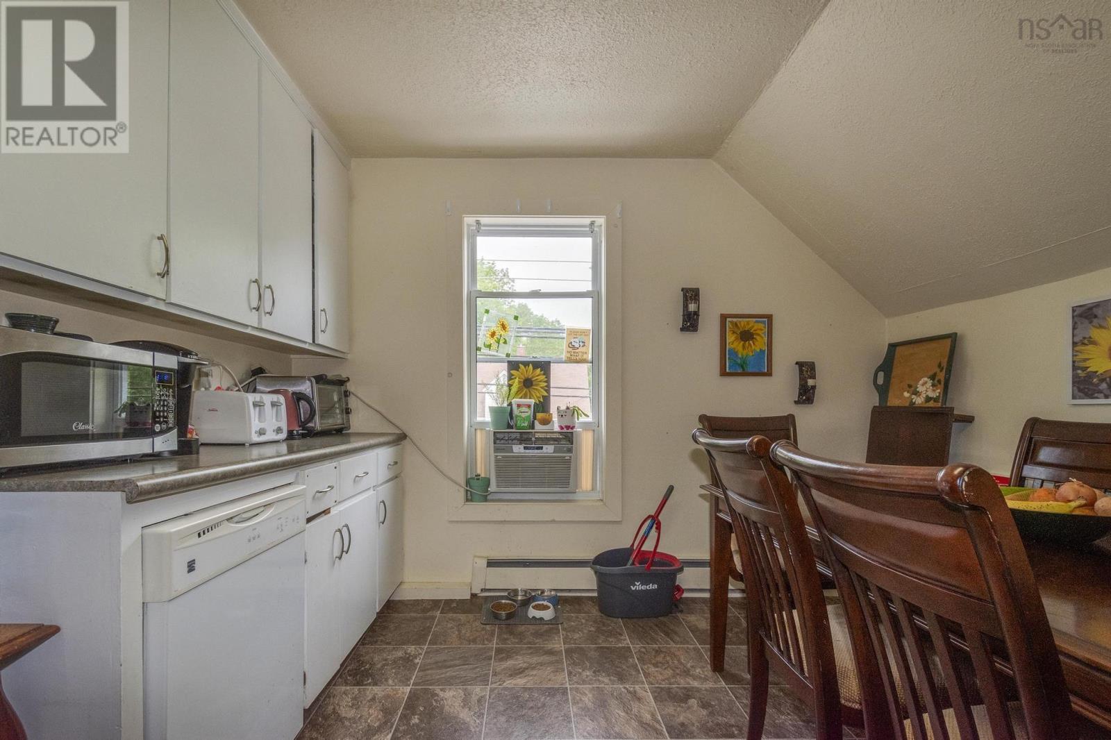 3675 3 Highway, Brooklyn, Nova Scotia  B0J 1H0 - Photo 37 - 202517941