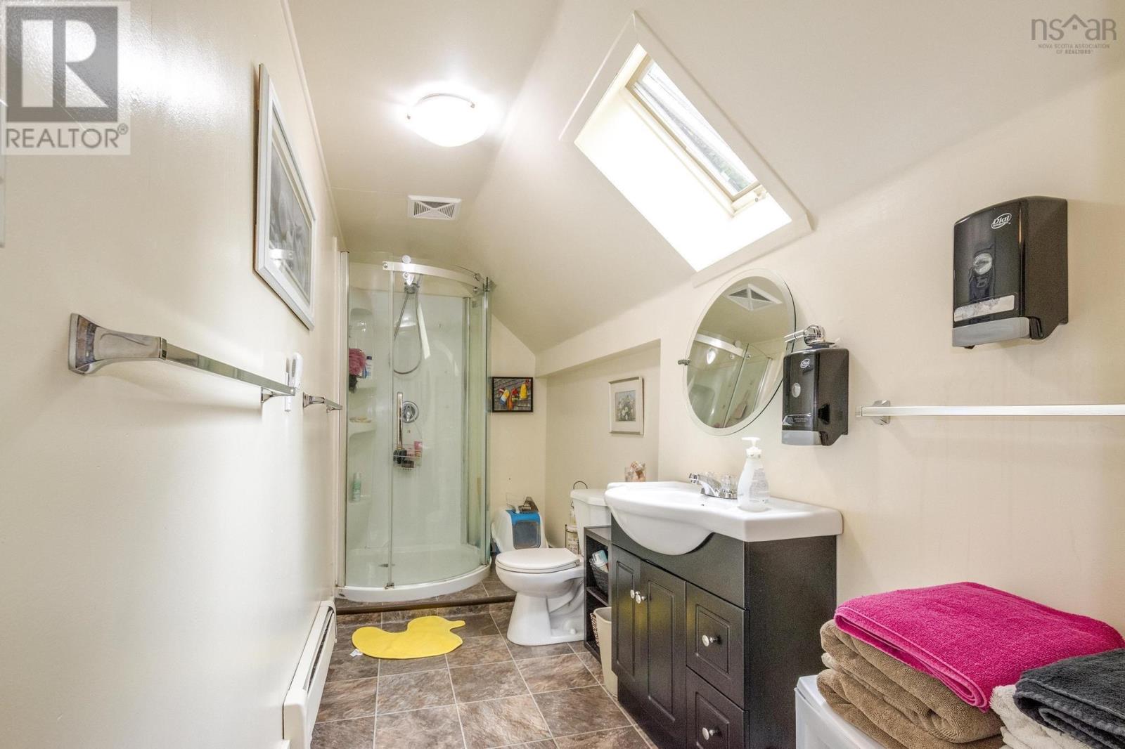 3675 3 Highway, Brooklyn, Nova Scotia  B0J 1H0 - Photo 45 - 202517941