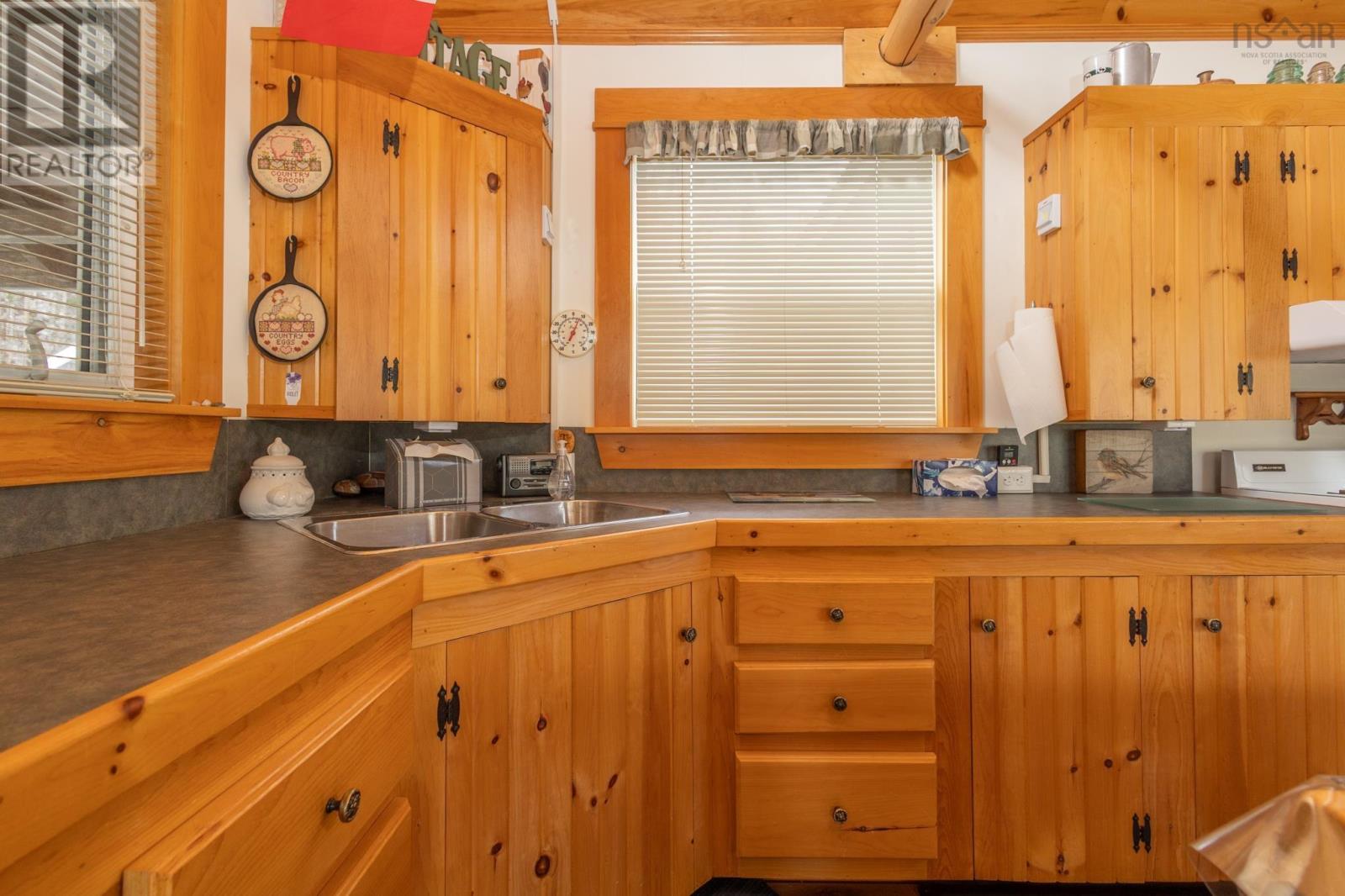 790 Depot Road, East Kemptville, Nova Scotia  B5A 5P4 - Photo 13 - 202517946