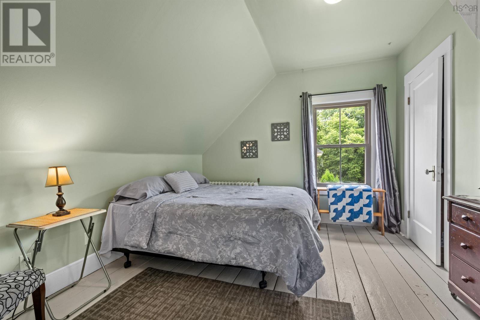 153 Pleasant Street, Bridgewater, Nova Scotia  B4V 1N4 - Photo 25 - 202518019