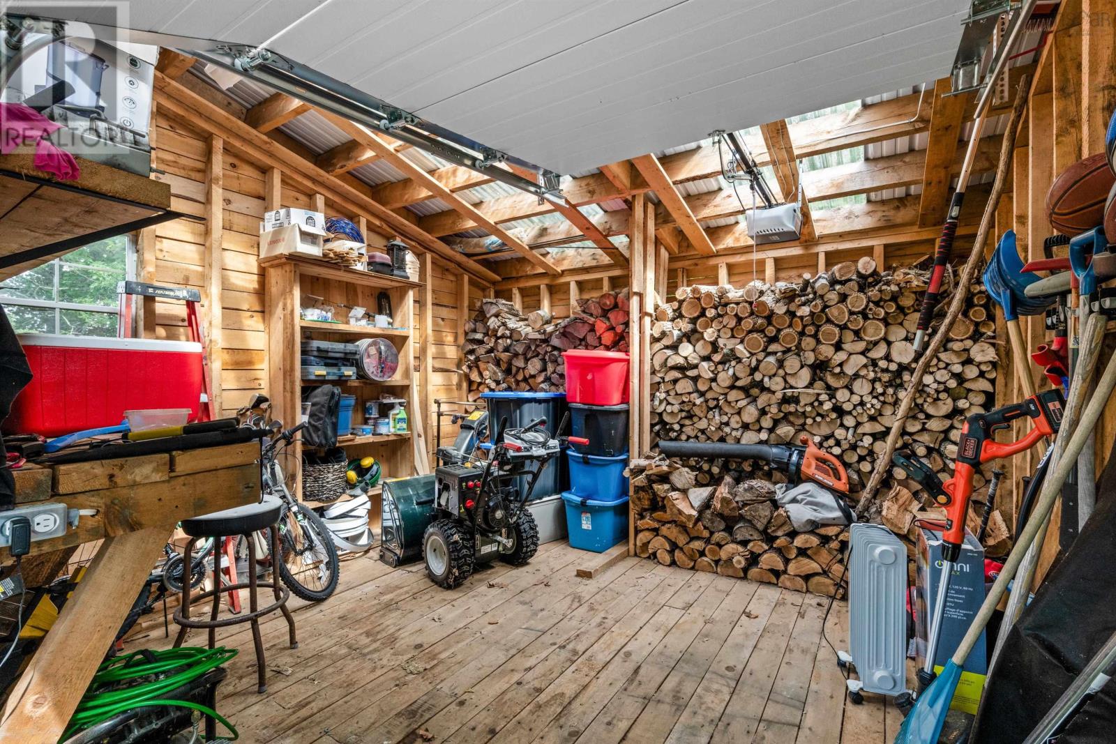 153 Pleasant Street, Bridgewater, Nova Scotia  B4V 1N4 - Photo 44 - 202518019