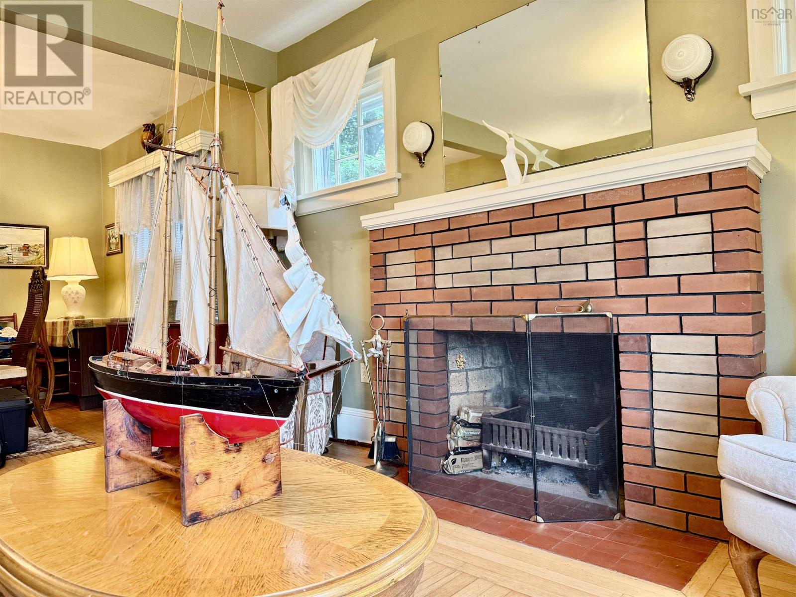 70 Victoria Road, Lunenburg, Nova Scotia  B0J 2C0 - Photo 14 - 202518020