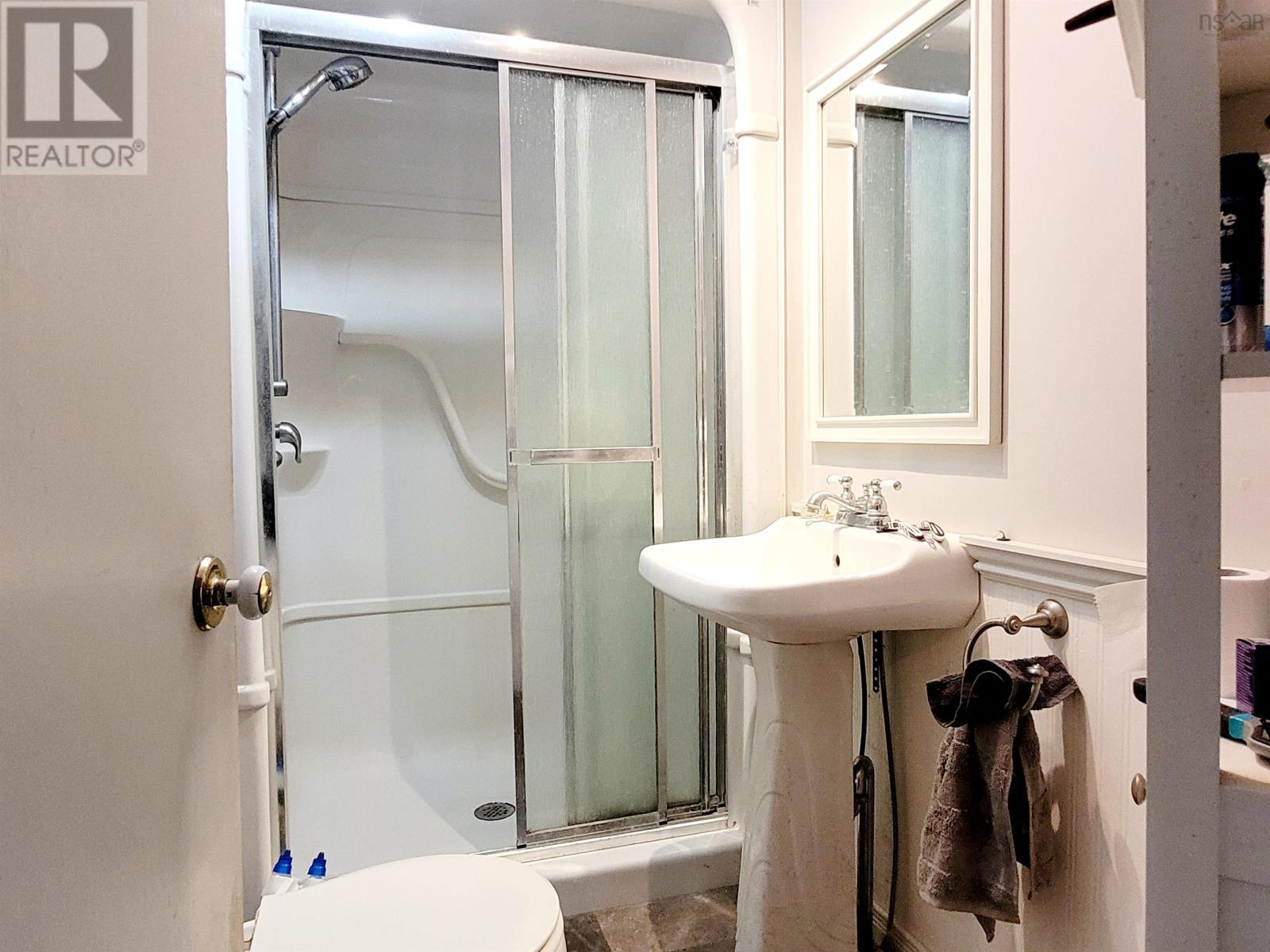 221 Highway 8, Milton, Nova Scotia  B0T 1P0 - Photo 11 - 202518234