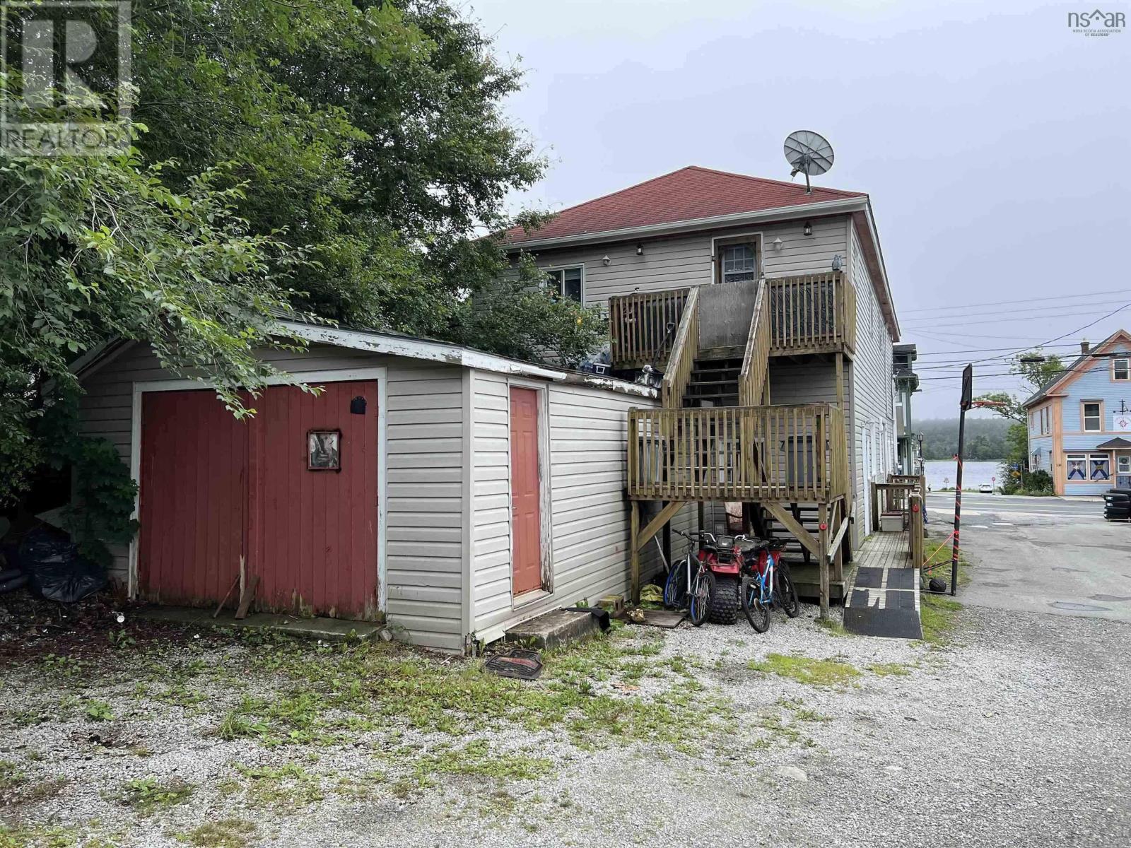 150 Water Street, Shelburne, Nova Scotia  B0T 1W0 - Photo 3 - 202518332