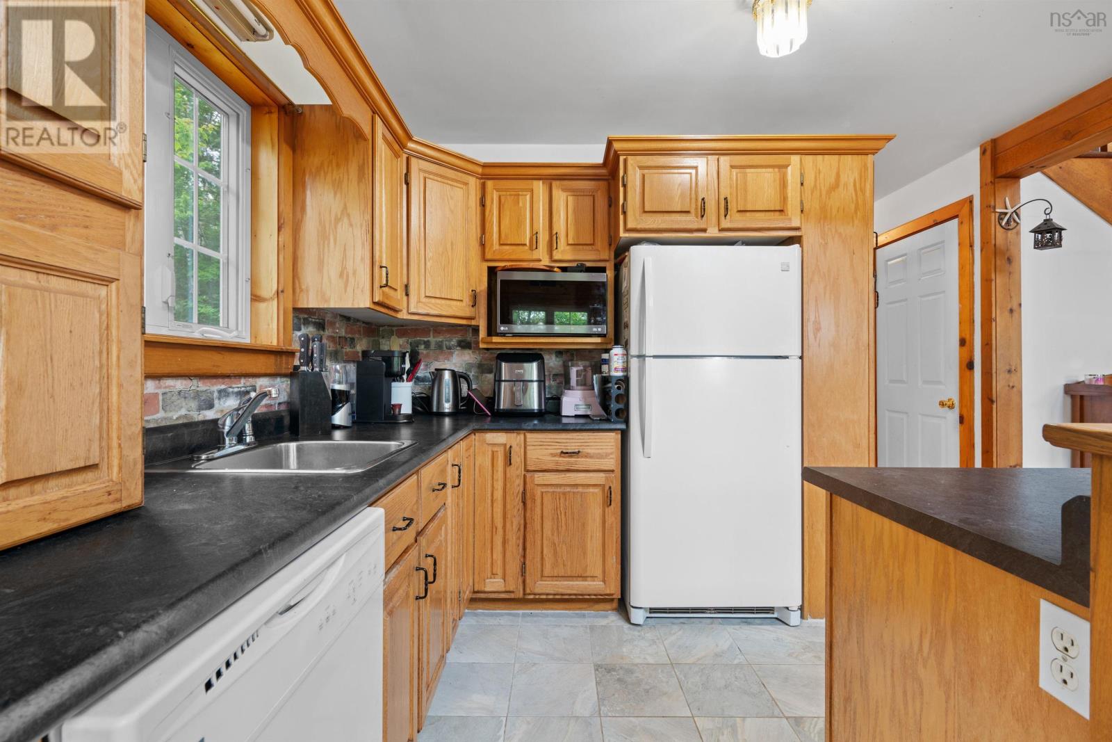 59 West Side Road, Sheet Harbour, Nova Scotia  B0J 3B0 - Photo 19 - 202518355