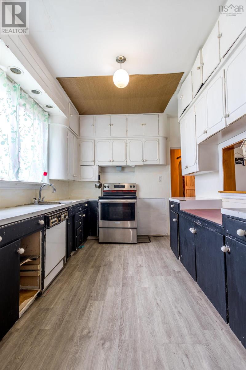 324 York Street, Glace Bay, Nova Scotia  B1A 2M7 - Photo 13 - 202518450