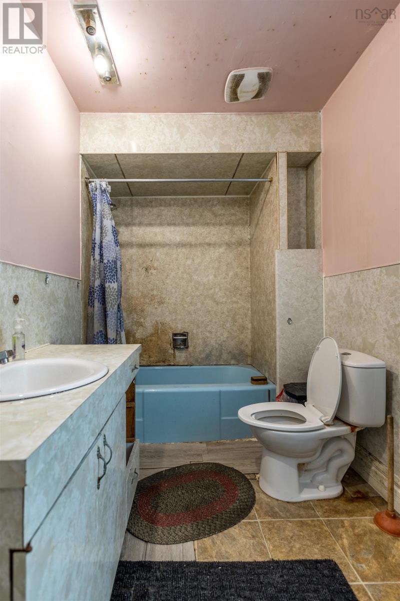 324 York Street, Glace Bay, Nova Scotia  B1A 2M7 - Photo 28 - 202518450