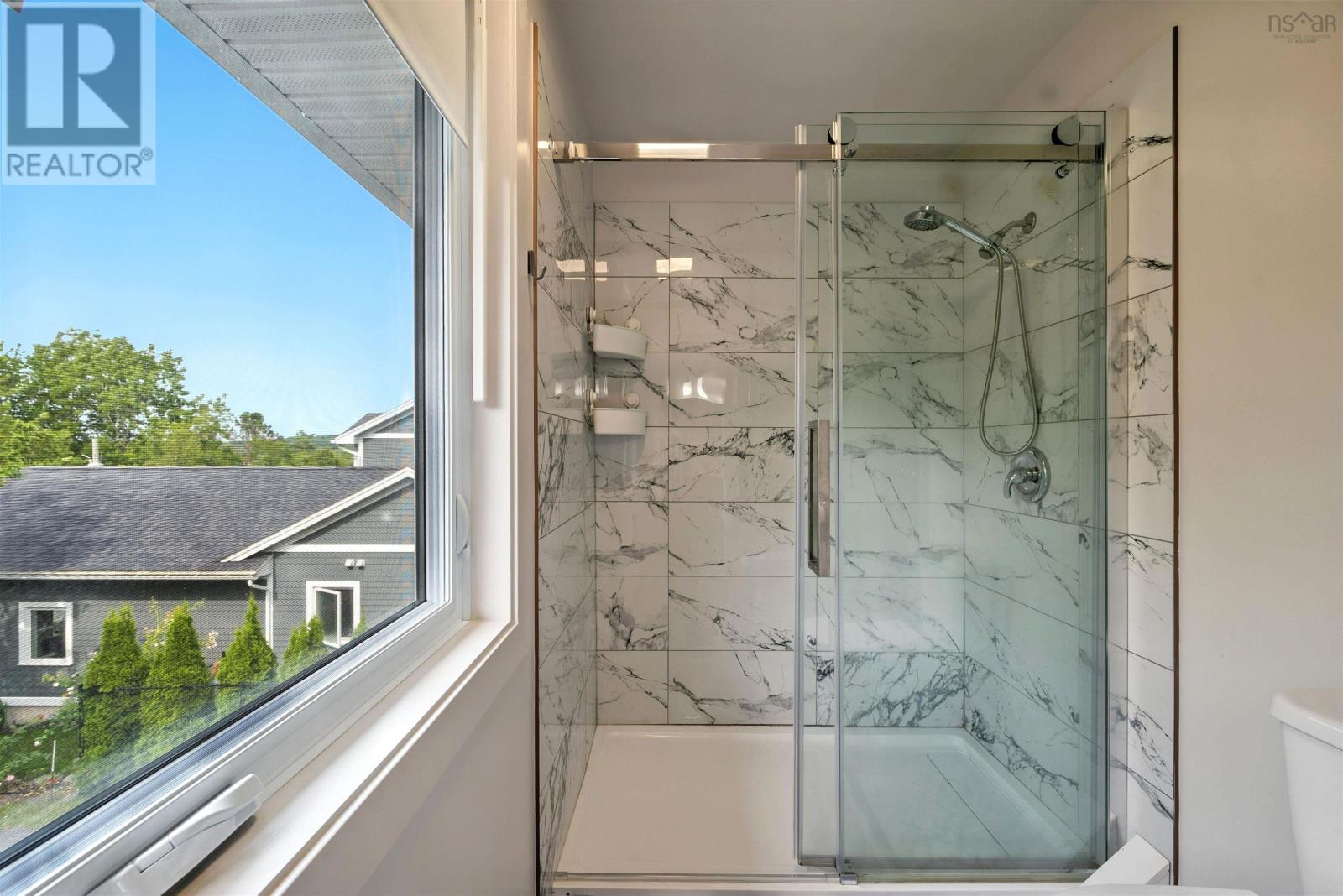 26 Millview Avenue, Bedford, Nova Scotia  B4A 1G7 - Photo 31 - 202518585