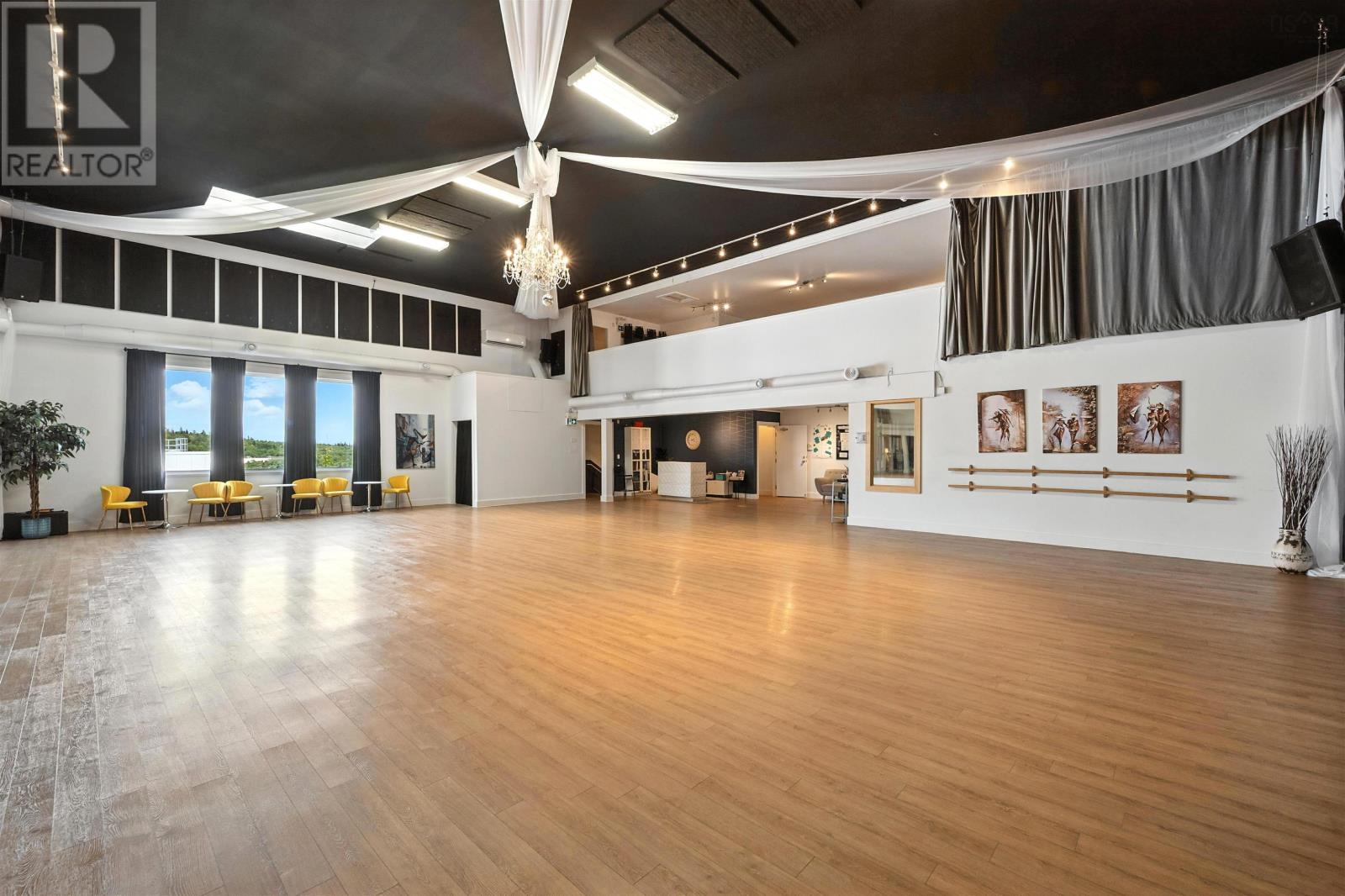 59 Mcquade Lake Crescent, Beechville, Nova Scotia  B3S 1C4 - Photo 2 - 202518852