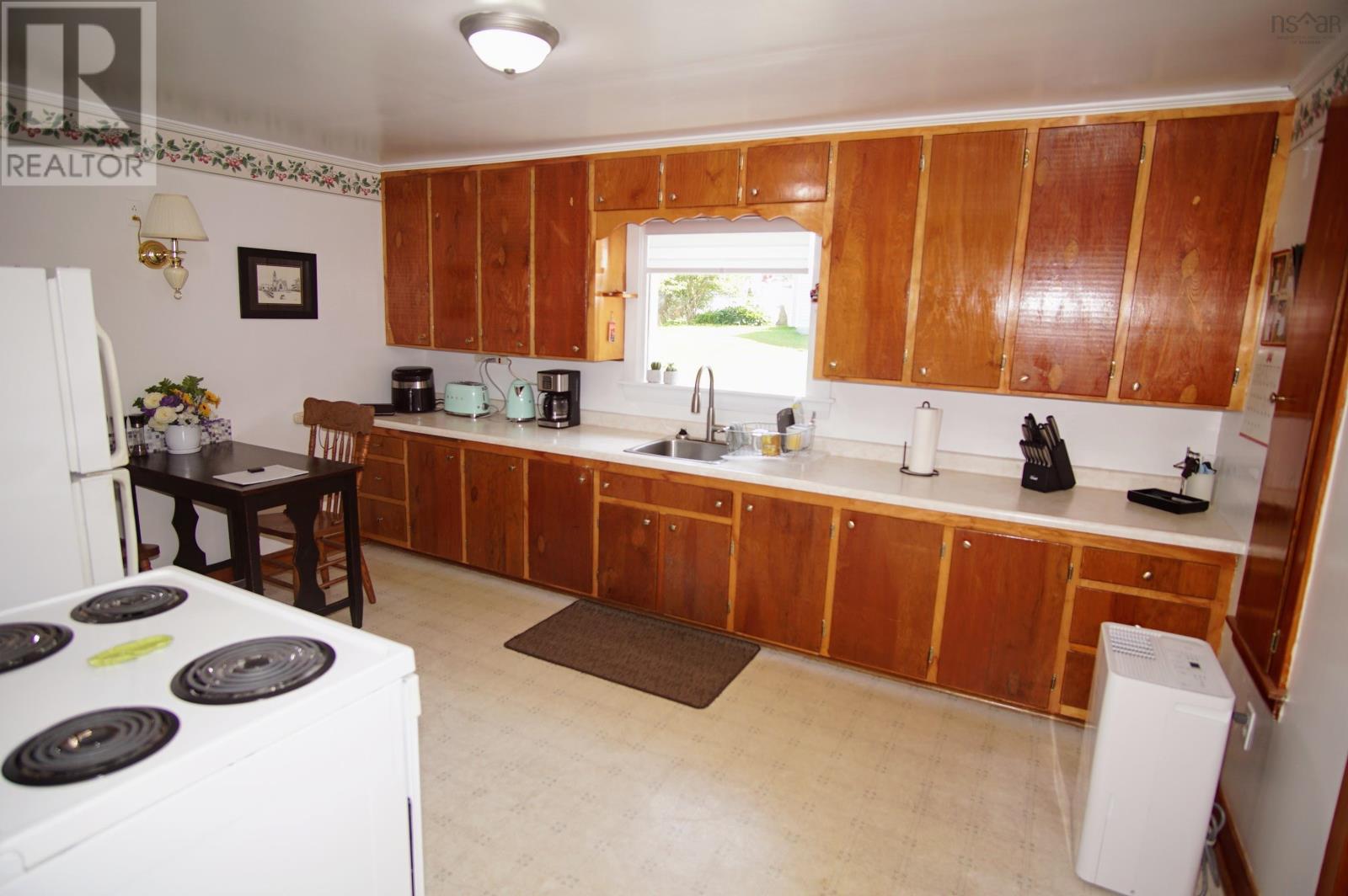 504 Highway 335,, West Pubnico, Nova Scotia  B0W 3S0 - Photo 19 - 202518938