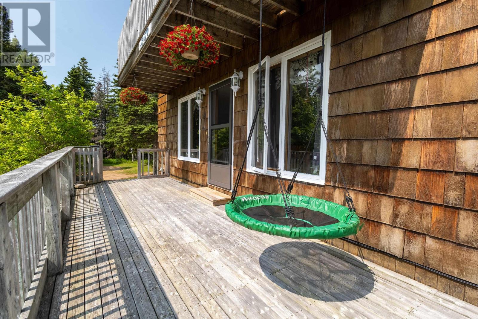 35679 Cabot Trail, Ingonish, Nova Scotia  B0C 1K0 - Photo 9 - 202518962