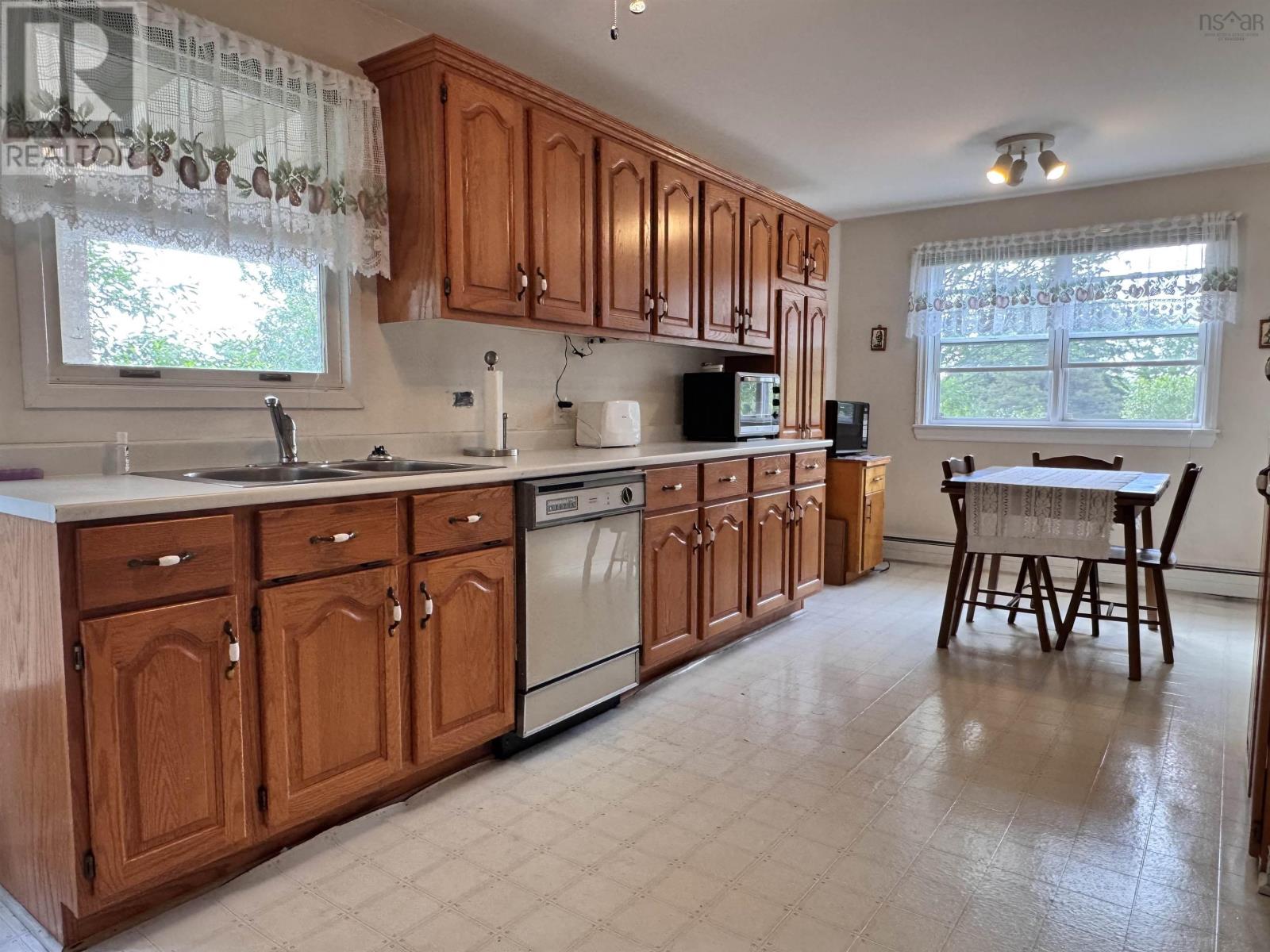 163 Upper Mclean Street, Glace Bay, Nova Scotia  B1A 2L4 - Photo 15 - 202519073