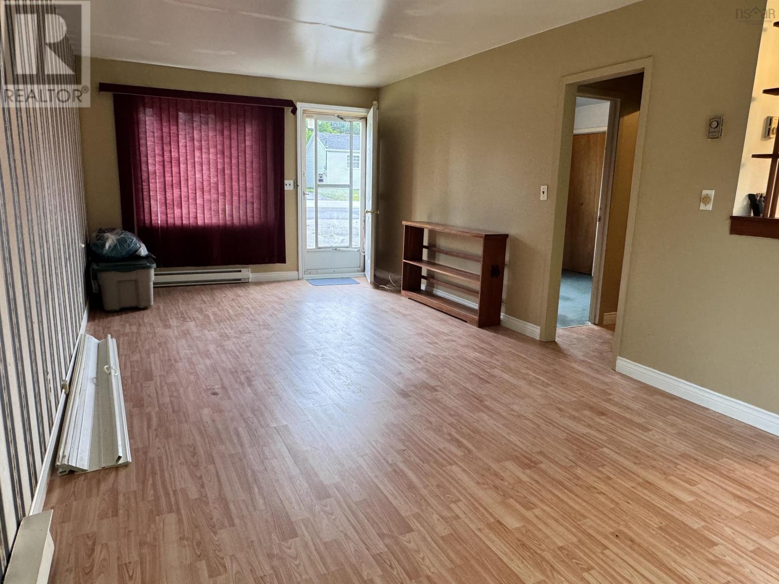 163 Upper Mclean Street, Glace Bay, Nova Scotia  B1A 2L4 - Photo 35 - 202519073