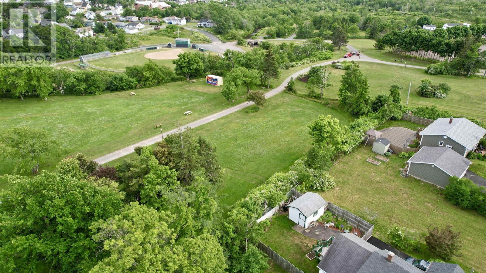 163 Upper Mclean Street, Glace Bay, Nova Scotia  B1A 2L4 - Photo 47 - 202519073