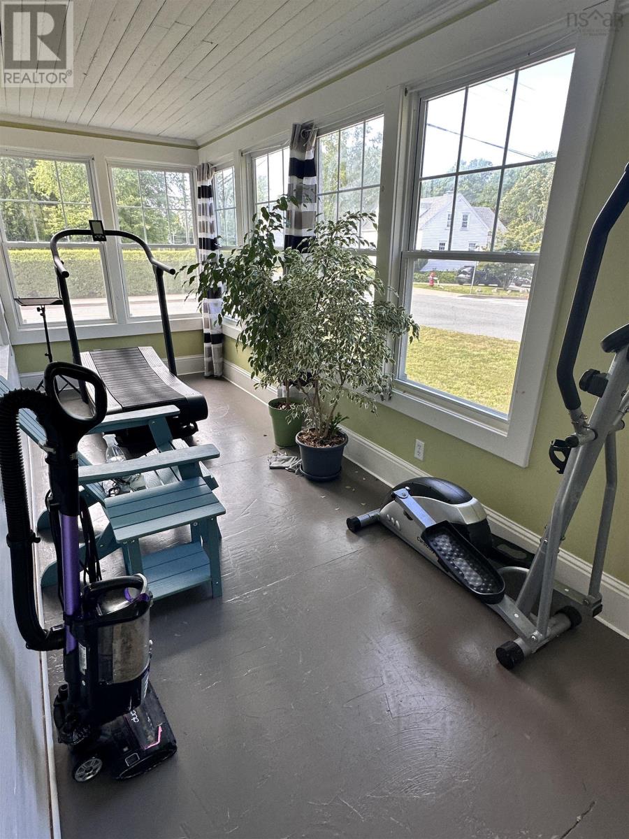 130 School Street, Liverpool, Nova Scotia  B0T 1K0 - Photo 19 - 202519094