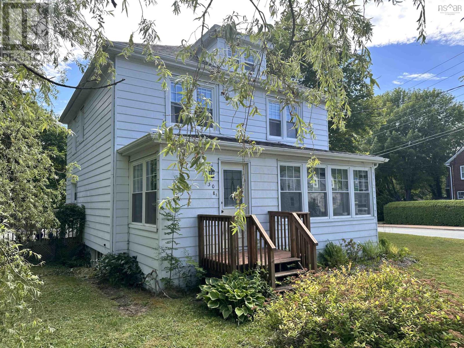 130 School Street, Liverpool, Nova Scotia  B0T 1K0 - Photo 2 - 202519094