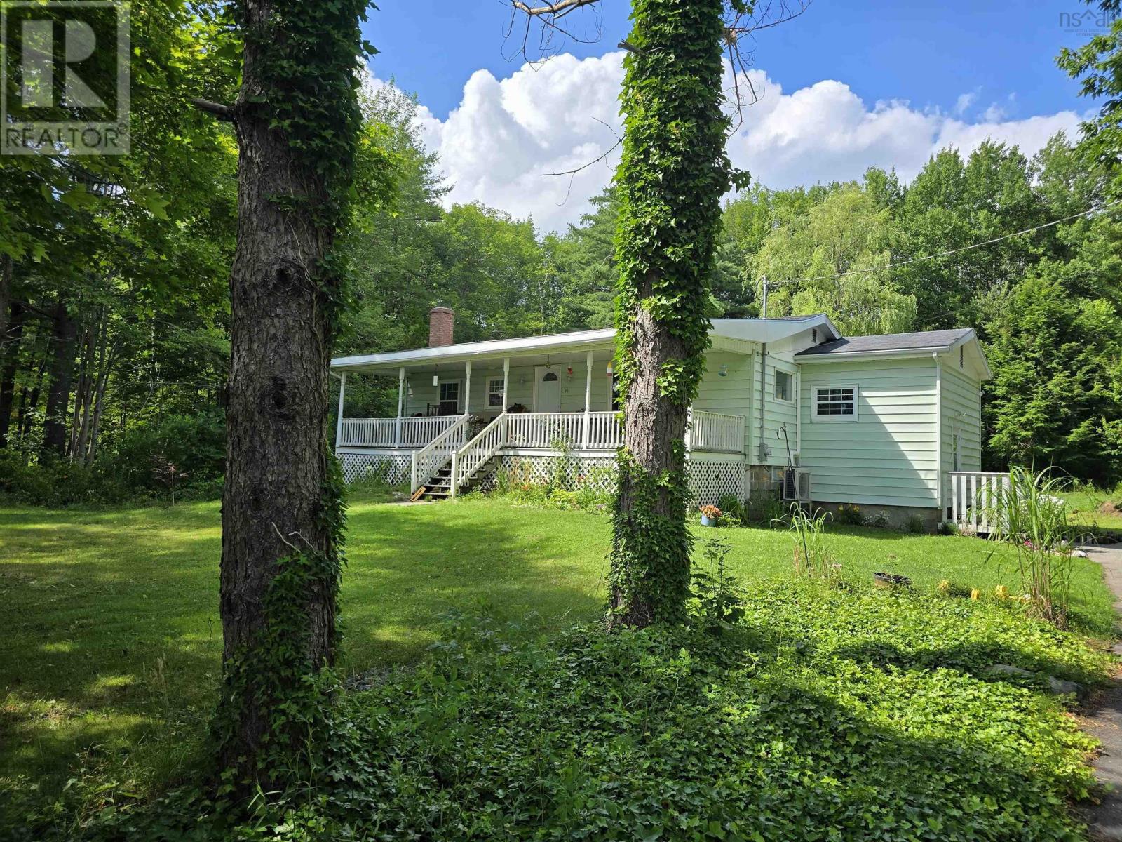 19 River Road, Milton, Nova Scotia  B0T 1P0 - Photo 4 - 202519139