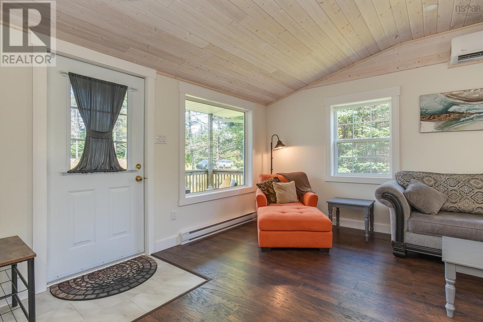 20 Howard Stevens Walk, Clam Harbour, Nova Scotia  B0J 2L0 - Photo 2 - 202519212