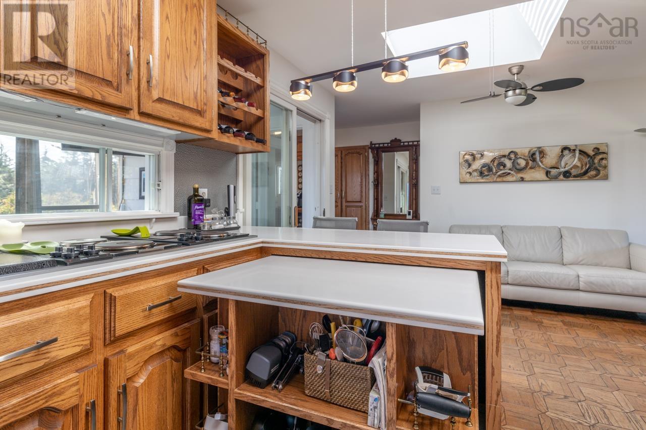 89 Pond Road, Lower West Pubnico, Nova Scotia  B0W 2C0 - Photo 15 - 202519253