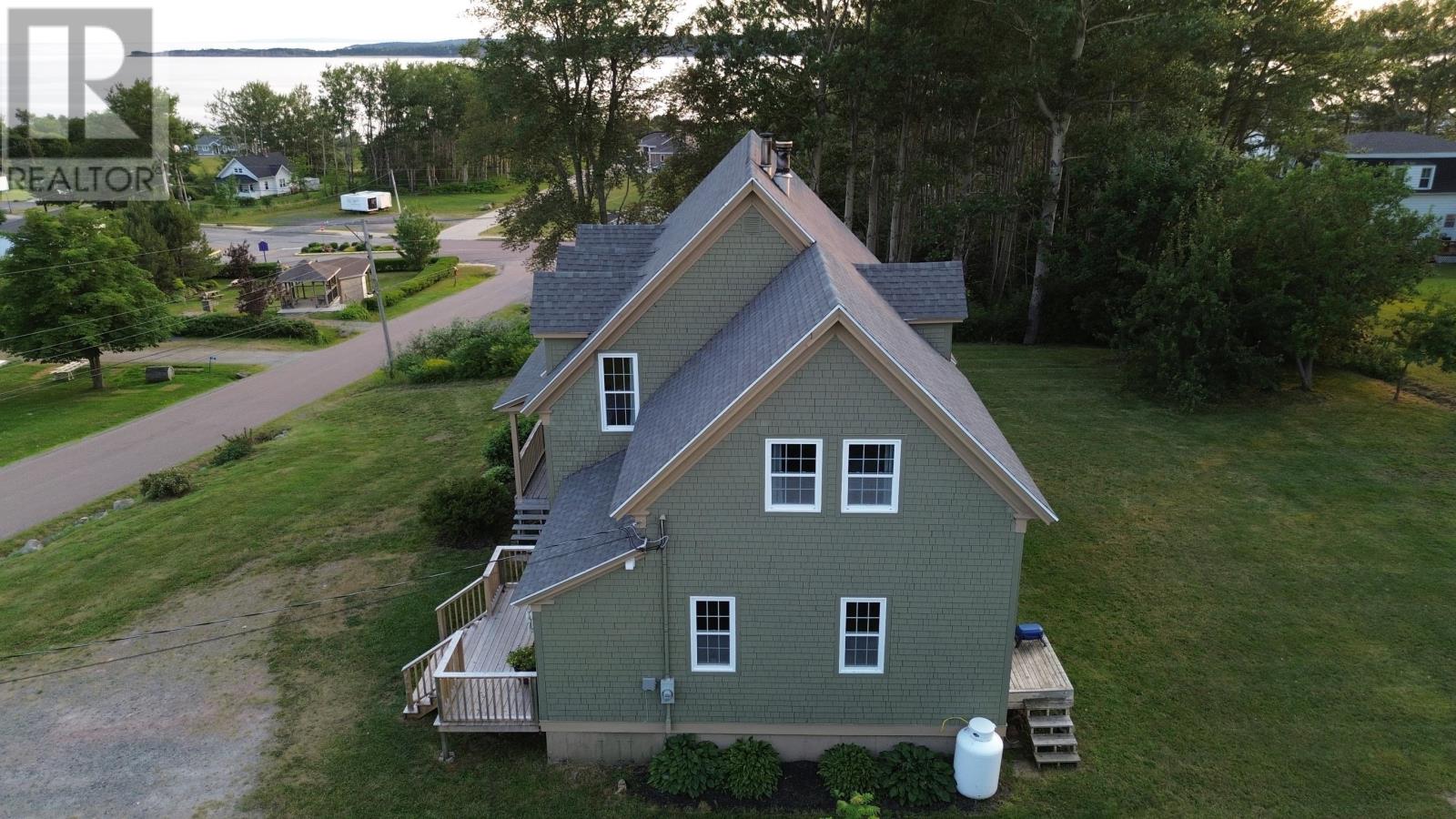 21 Fraser Street, Port Hood, Nova Scotia  B0E 2W0 - Photo 3 - 202519282