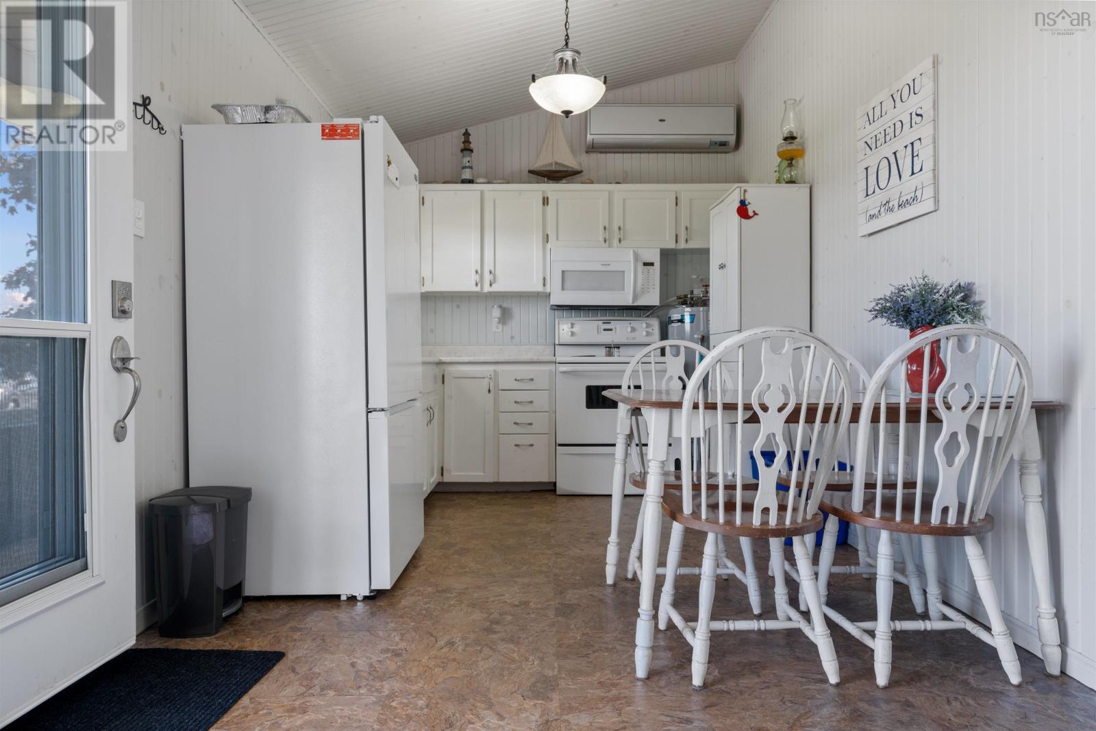 29 Island View Crescent, Caribou River, Nova Scotia  B0K 1H0 - Photo 6 - 202519427