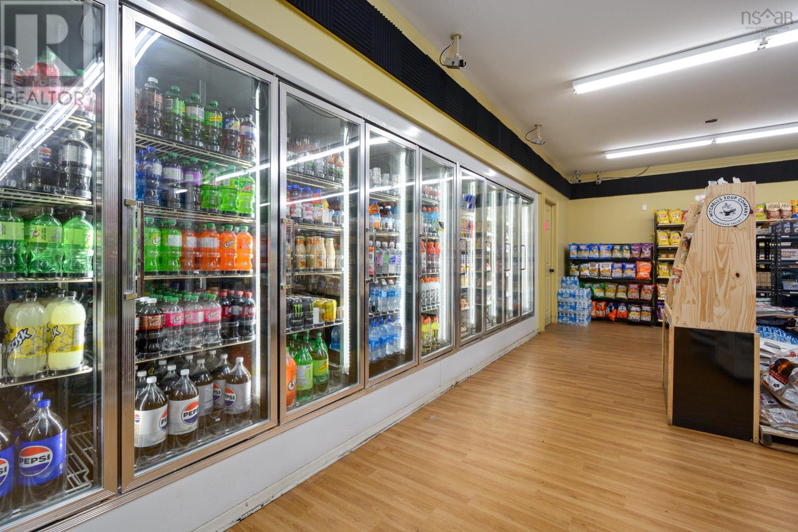 37867 Cabot Trail, Ingonish, Nova Scotia  B0C 1L0 - Photo 22 - 202519487