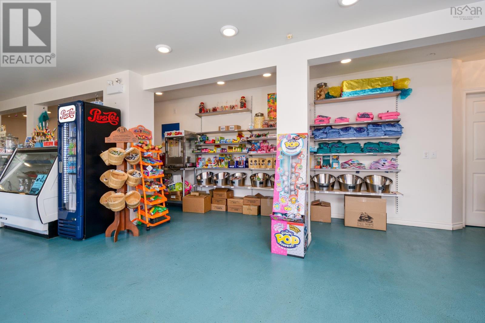 37867 Cabot Trail, Ingonish, Nova Scotia  B0C 1L0 - Photo 34 - 202519487