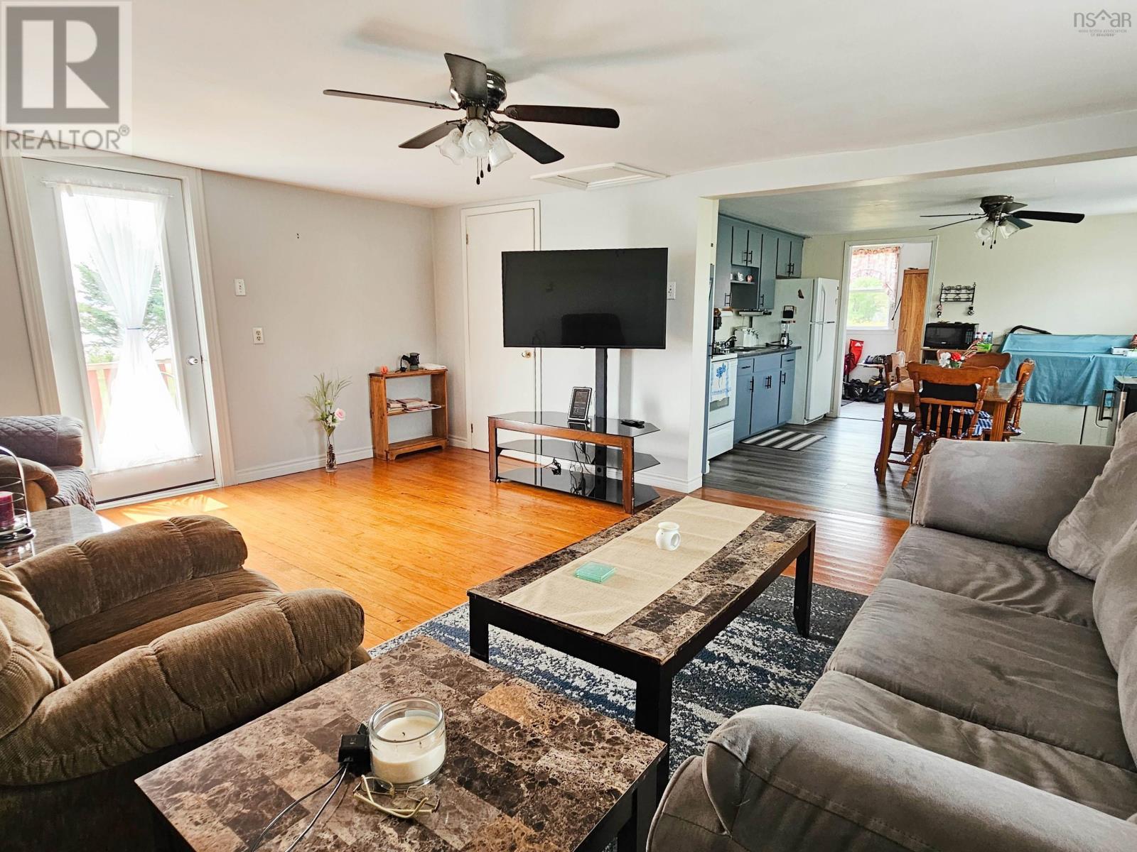 4606 Highway 2, Upper Economy, Nova Scotia  B0M 1B0 - Photo 11 - 202519634