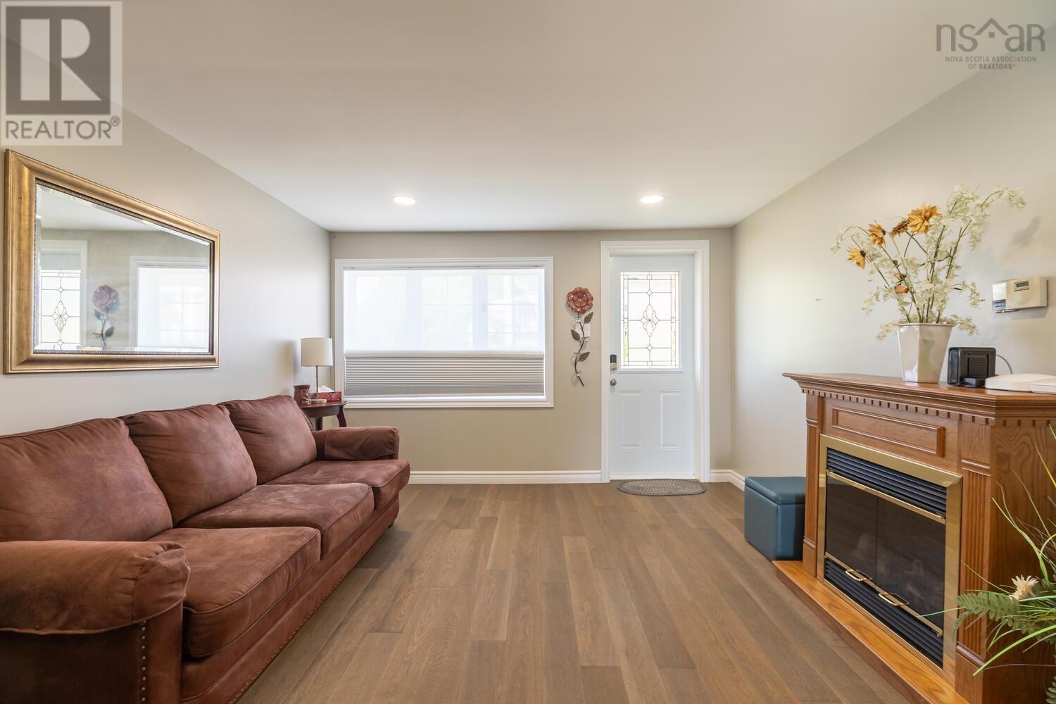 189 Boudreauville Road, Petit-De-Grat, Nova Scotia  B0E 2L0 - Photo 4 - 202519762