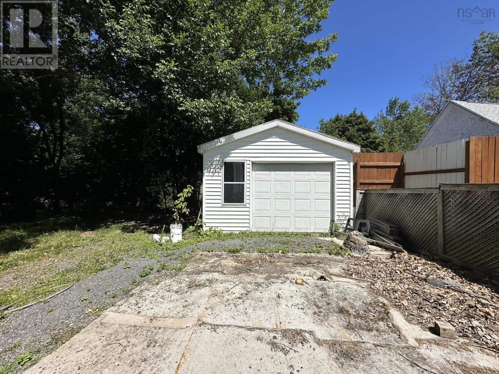 12 Fairview Avenue, Stellarton, Nova Scotia  B0K 1S0 - Photo 39 - 202520030