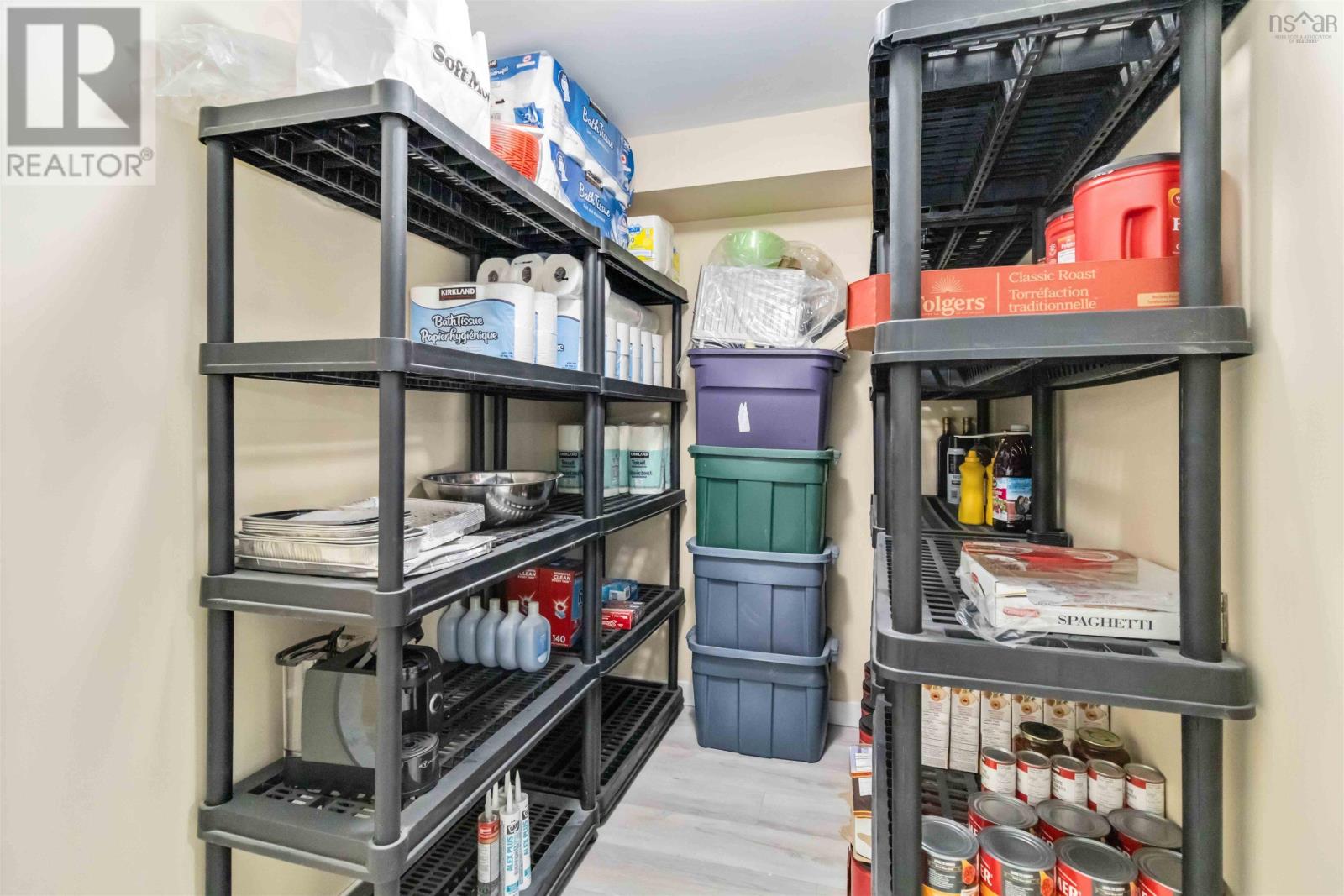 34 Greenside Lane, Hammonds Plains, Nova Scotia  B4B 2A1 - Photo 40 - 202520062