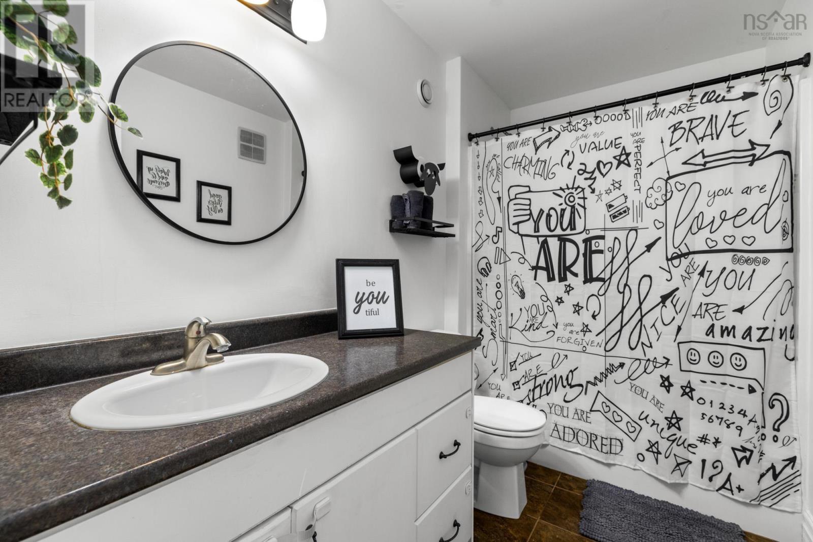 61 Havenbrook Hill, Dartmouth, Nova Scotia  B2W 0G1 - Photo 33 - 202520101