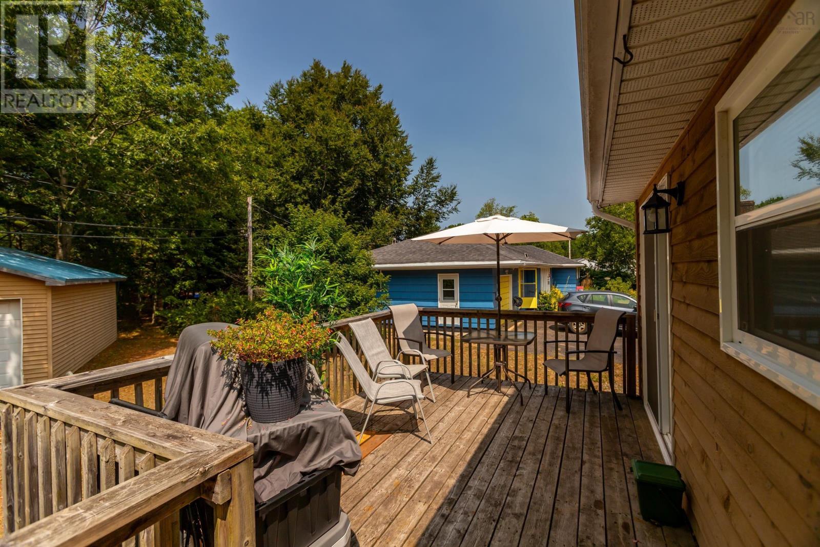 1 Pinecrest Drive, Middleton, Nova Scotia  B0S 1P0 - Photo 10 - 202520110