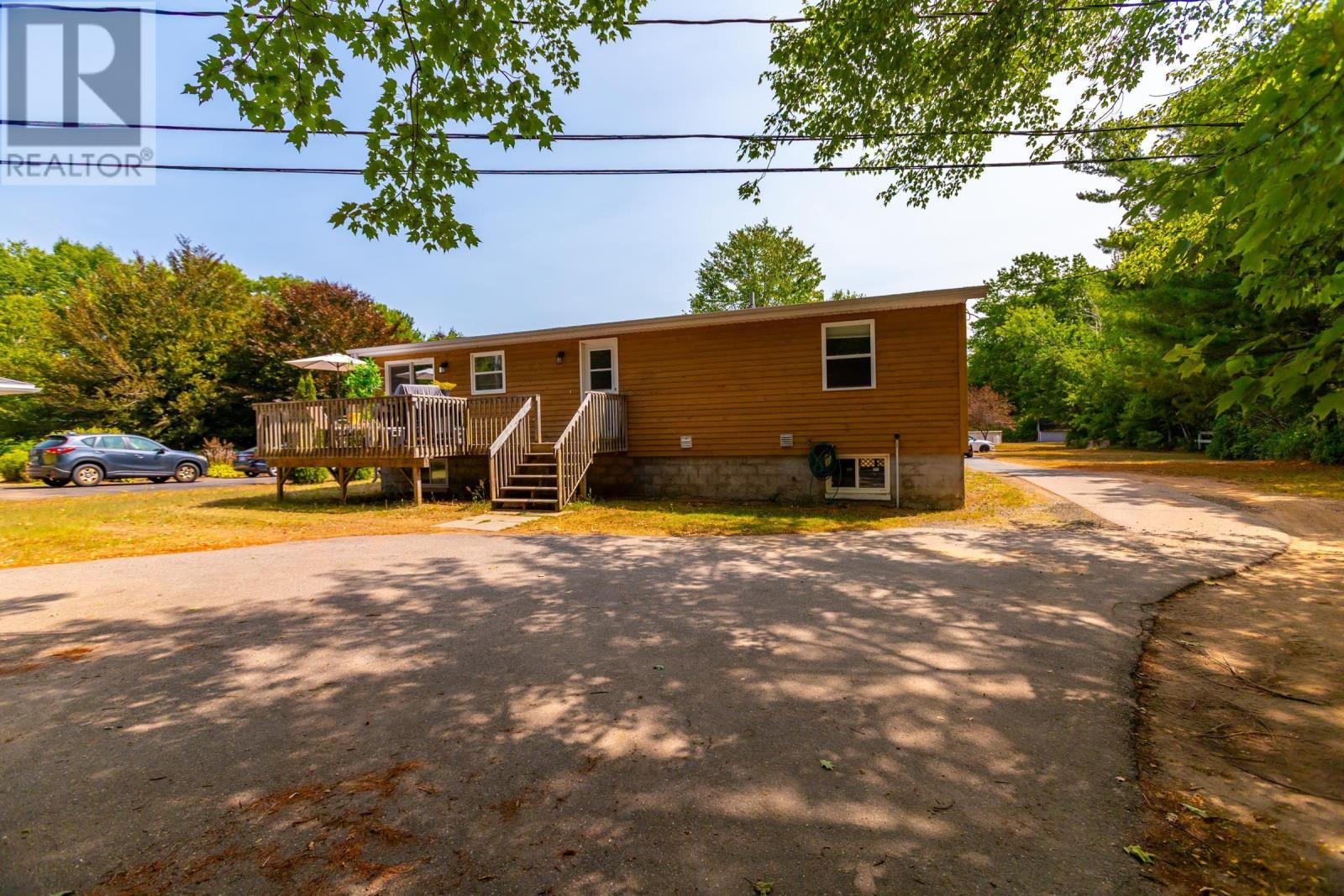 1 Pinecrest Drive, Middleton, Nova Scotia  B0S 1P0 - Photo 5 - 202520110