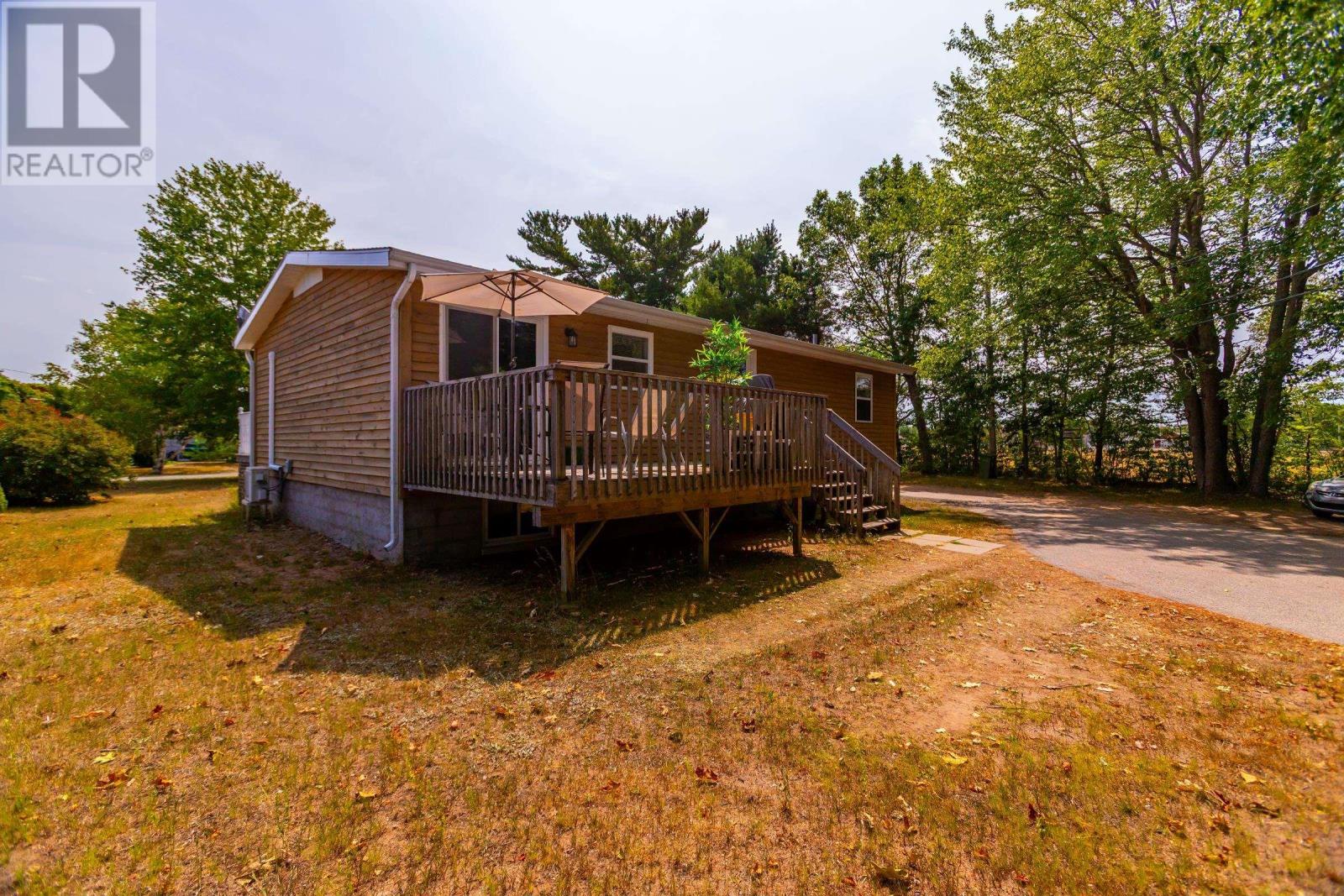 1 Pinecrest Drive, Middleton, Nova Scotia  B0S 1P0 - Photo 8 - 202520110