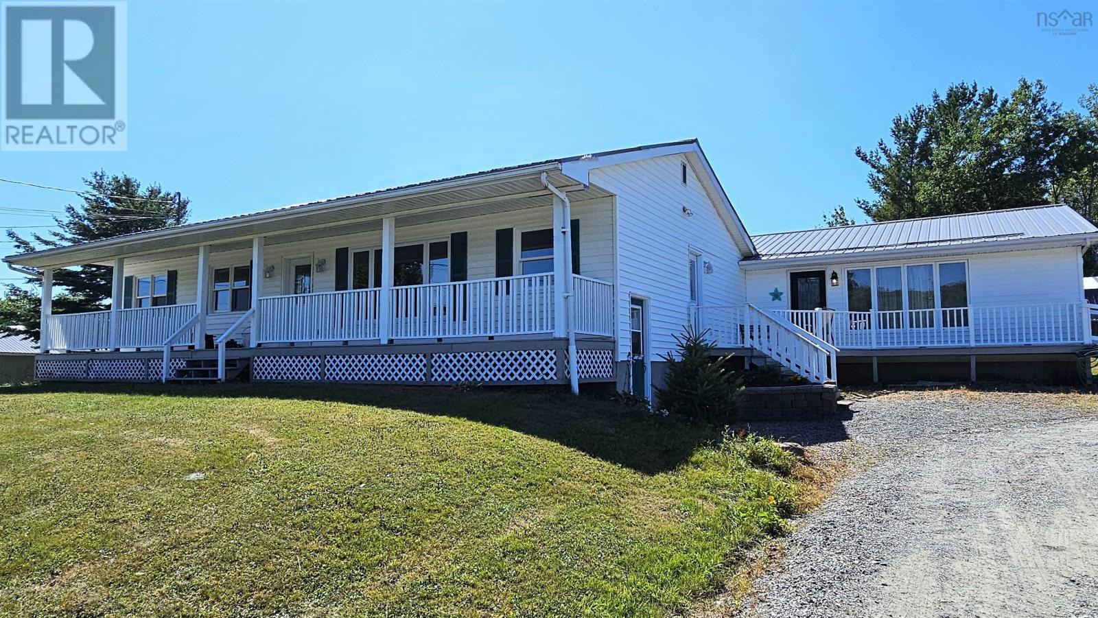 1066 Highway 2, Hilden, Nova Scotia  B0N 1C0 - Photo 3 - 202520135