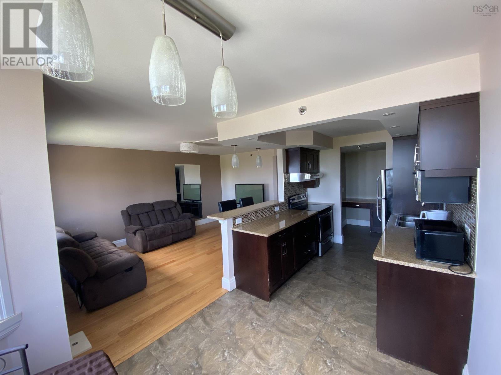 619 45 Vimy Avenue, Halifax, Nova Scotia  B3M 4C5 - Photo 5 - 202520166