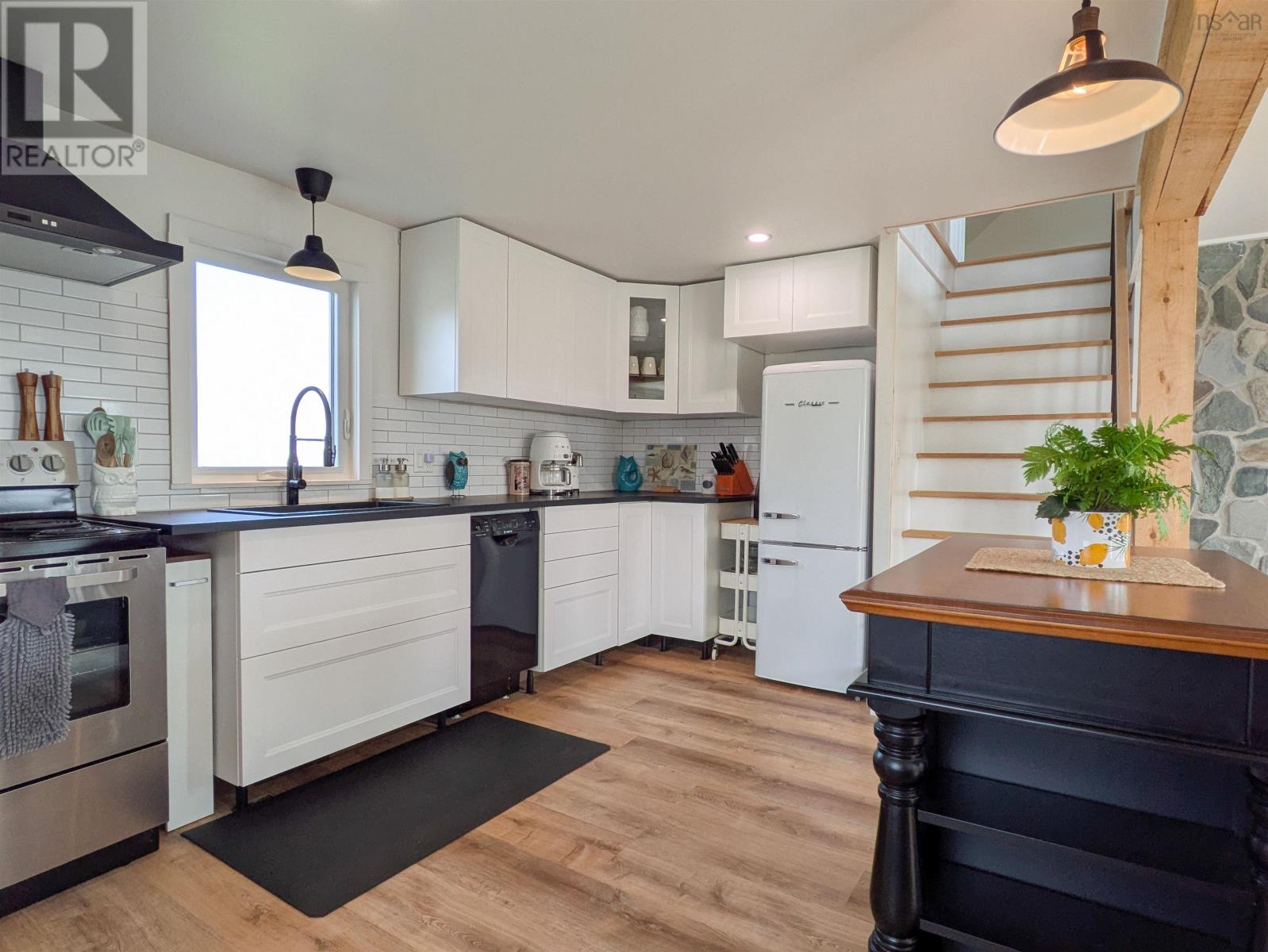 1837 Main Shore Road, Sandford, Nova Scotia  B5A 5L1 - Photo 18 - 202520220