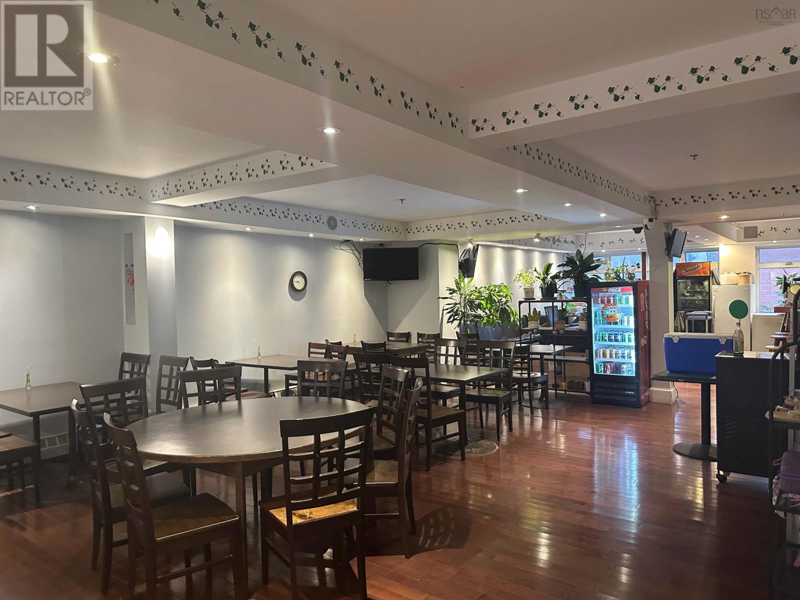 5234 Blowers Street, Halifax, Nova Scotia  B3A 1J7 - Photo 2 - 202520226