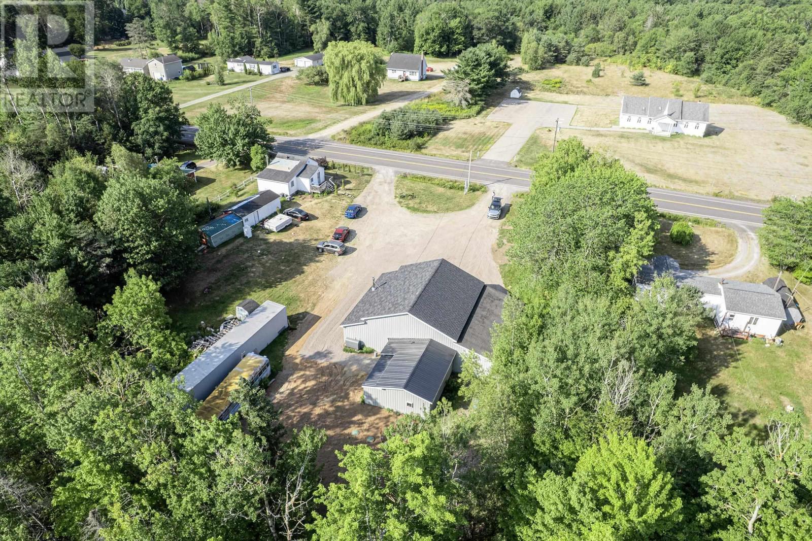 62 Victoria Road, Wilmot, Nova Scotia  B0P 1W0 - Photo 3 - 202520329