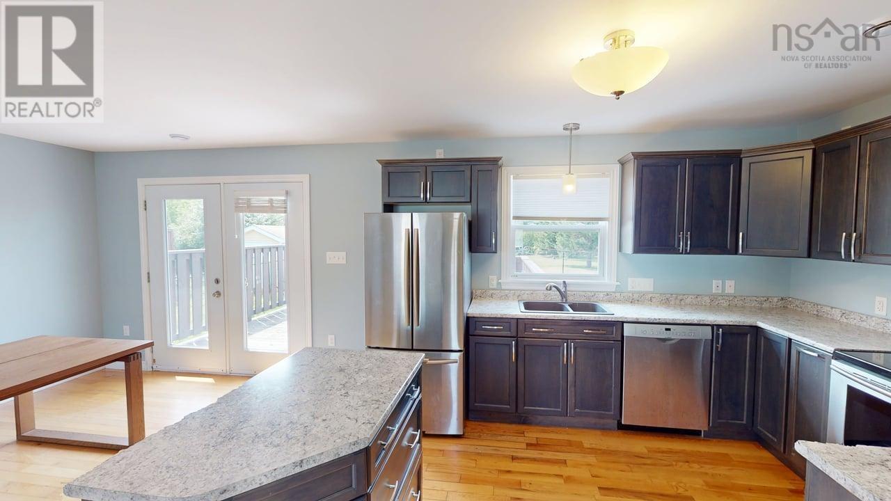 14 Lancaster Avenue, New Glasgow, Nova Scotia  B2H 0A2 - Photo 2 - 202520347