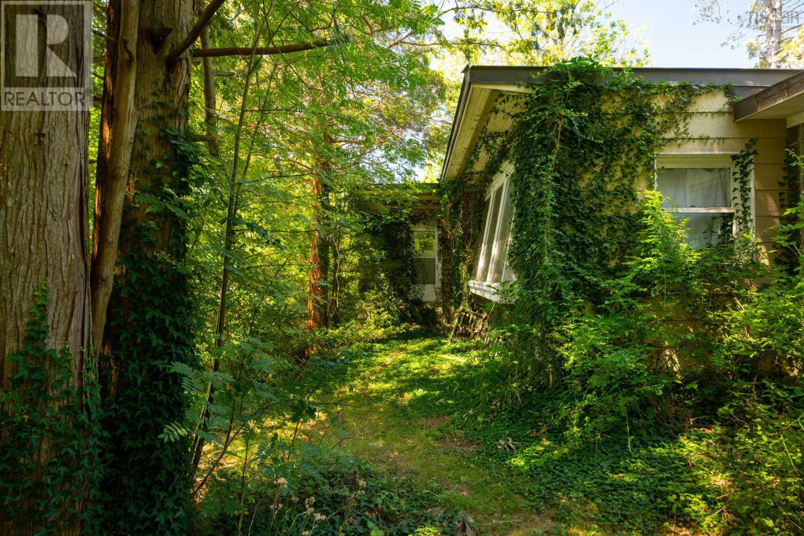 609 Shore Drive, Bedford, Nova Scotia  B4A 2E2 - Photo 18 - 202520360