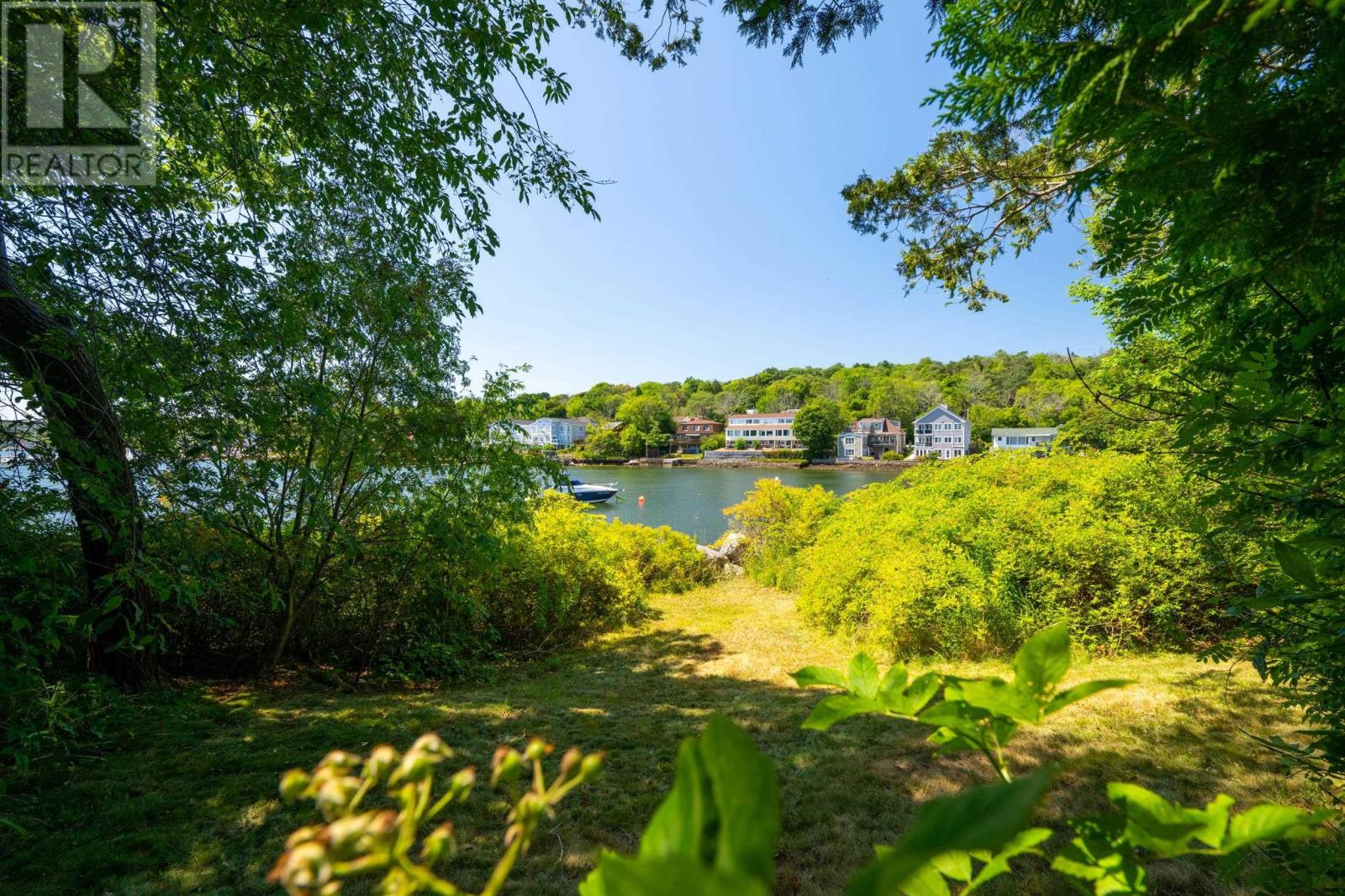 609 Shore Drive, Bedford, Nova Scotia  B4A 2E2 - Photo 19 - 202520360