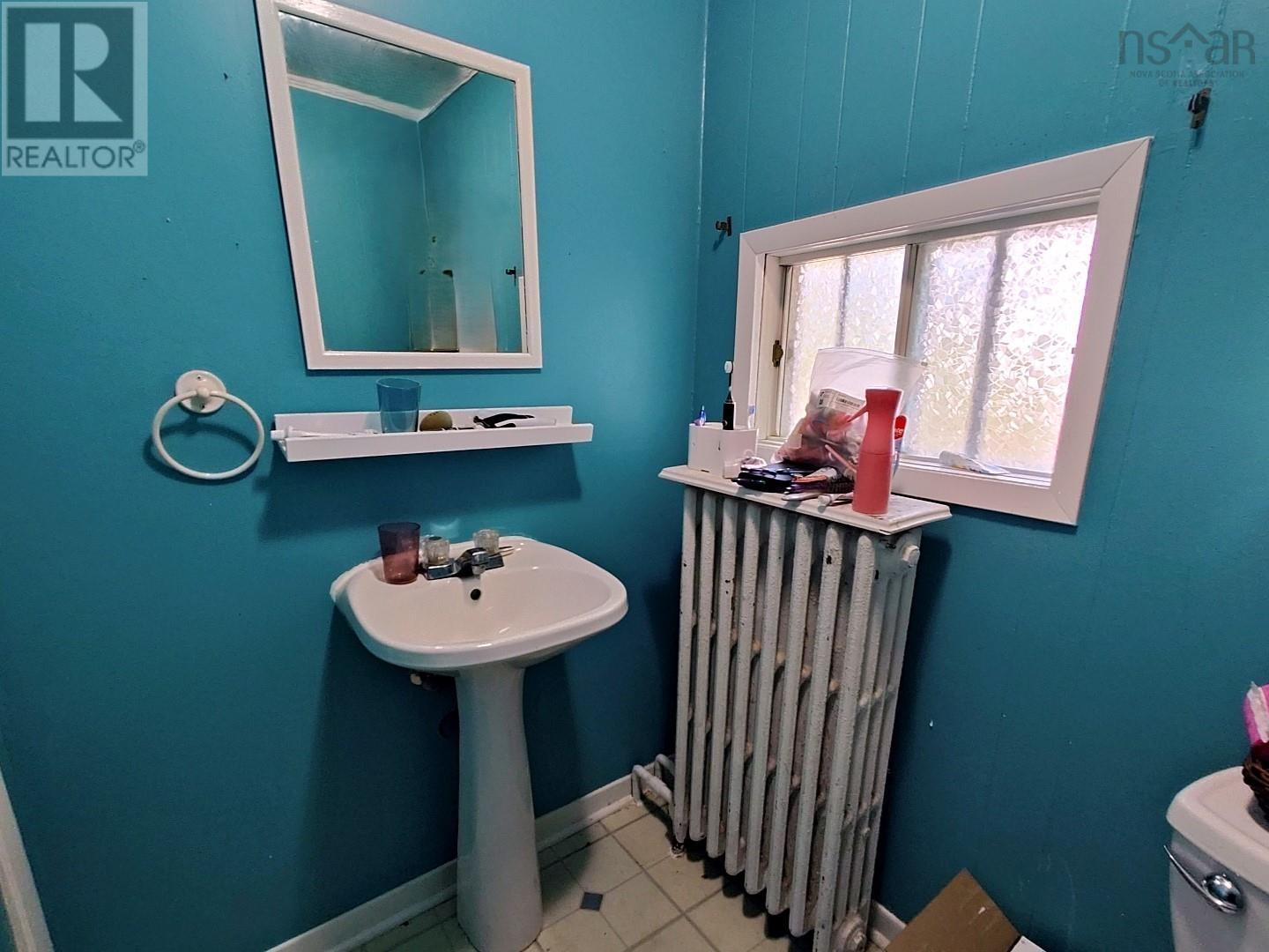 219 Rockdale Avenue, Sydney, Nova Scotia  B1P 1Z8 - Photo 12 - 202520397