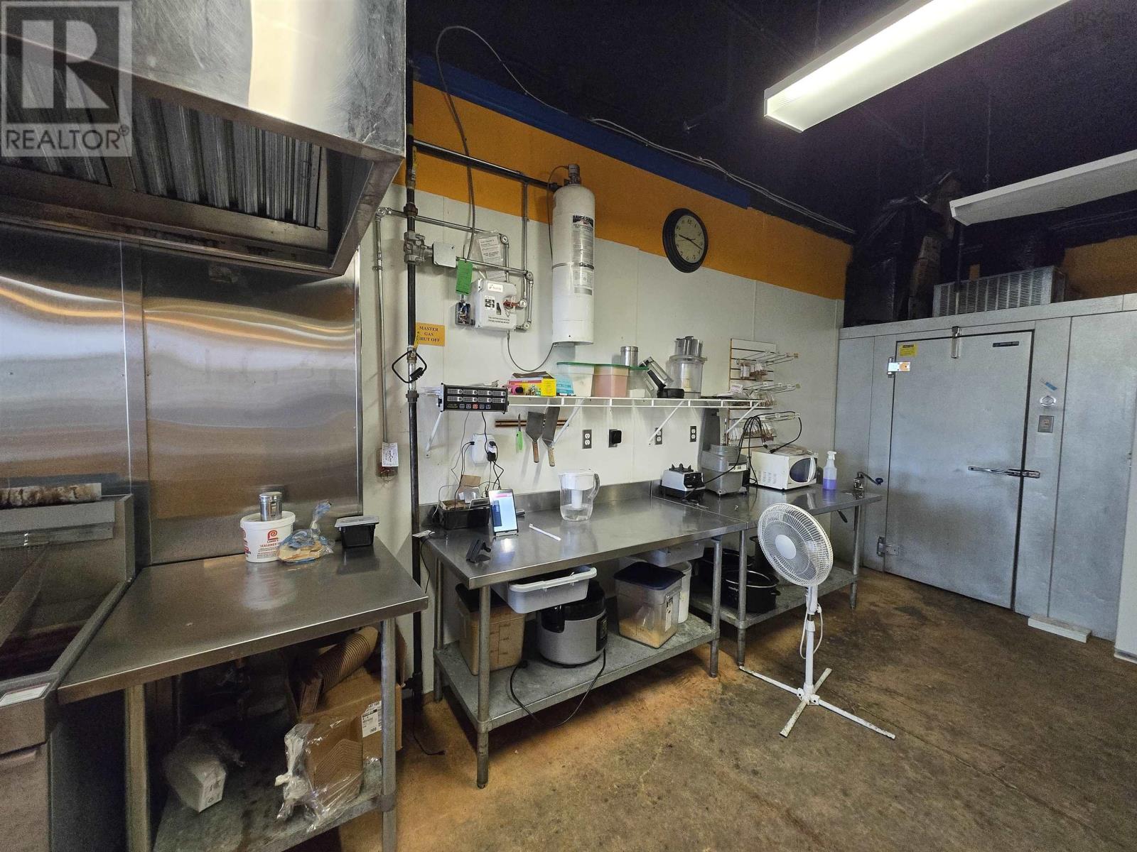 720 Sackville Drive, Lower Sackville, Nova Scotia  B4E 1R7 - Photo 24 - 202520443