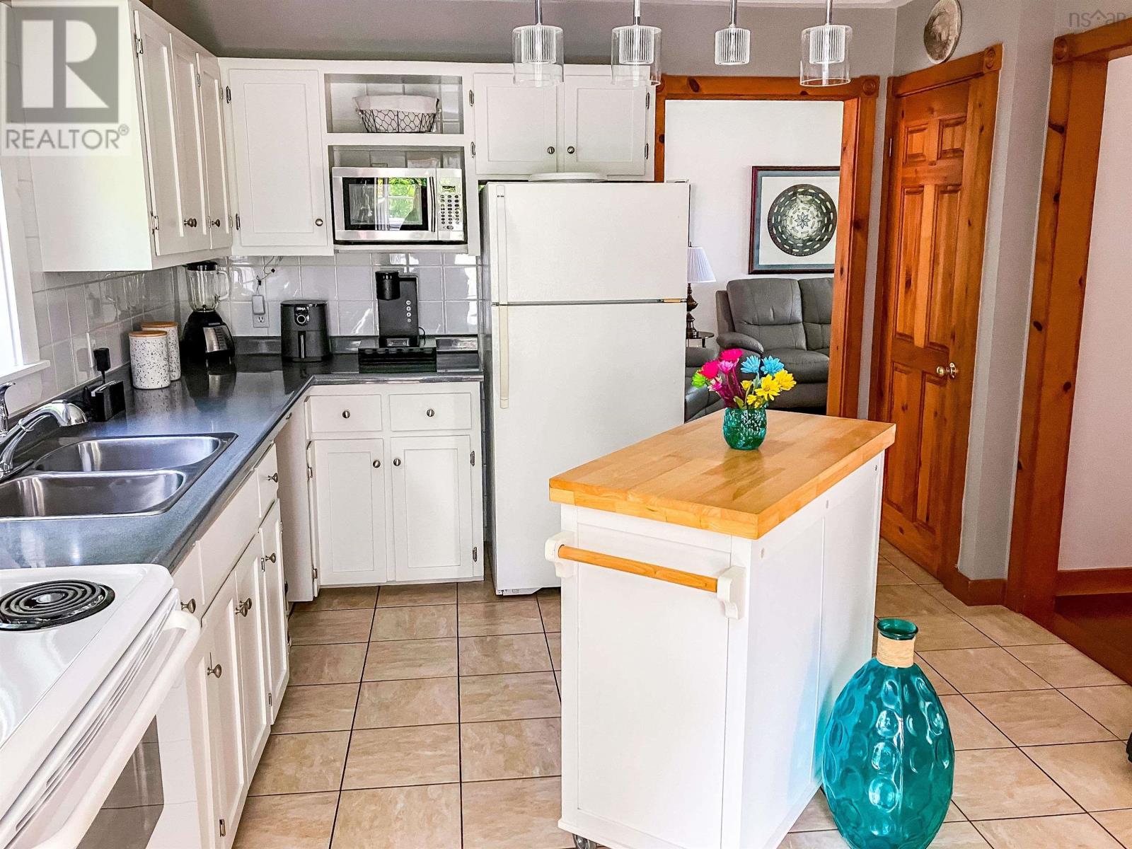 154 North Kemptville Road, Kemptville, Nova Scotia  B5A 5P2 - Photo 11 - 202520655