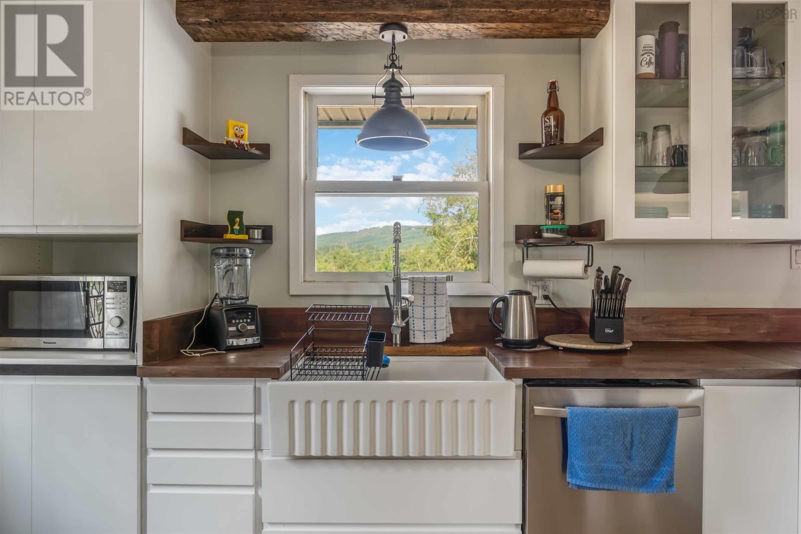 265 Black Hole, Sheffield Mills, Nova Scotia  B0P 1H0 - Photo 5 - 202520689