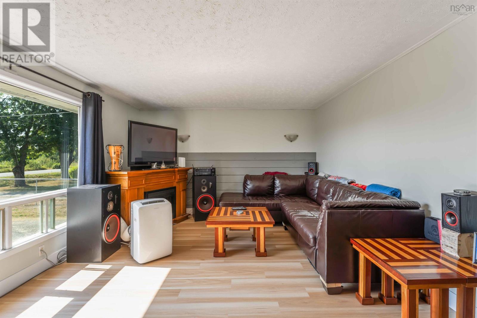 265 Black Hole, Sheffield Mills, Nova Scotia  B0P 1H0 - Photo 9 - 202520689