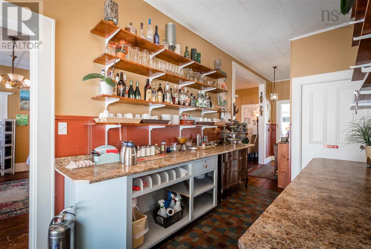 641 Main Street, Yarmouth, Nova Scotia  B5A 1K2 - Photo 16 - 202520937